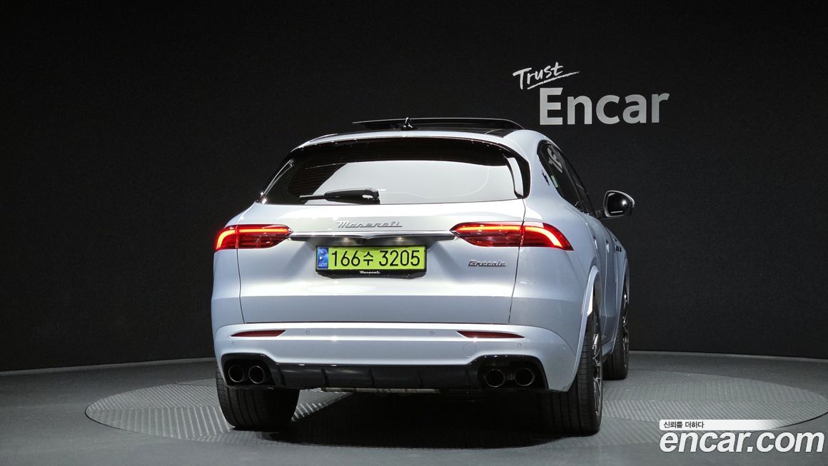 Maserati Grecale 2023