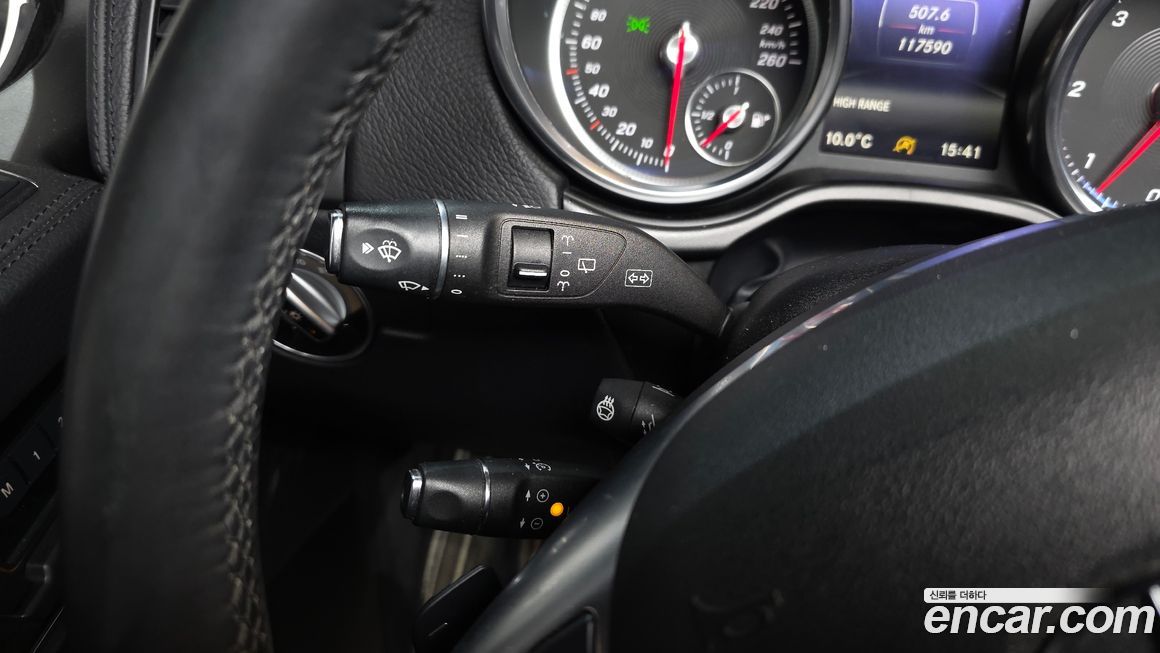 Mercedes-Benz G-Class 2017