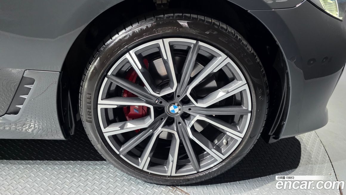 BMW Gran Turismo 2024