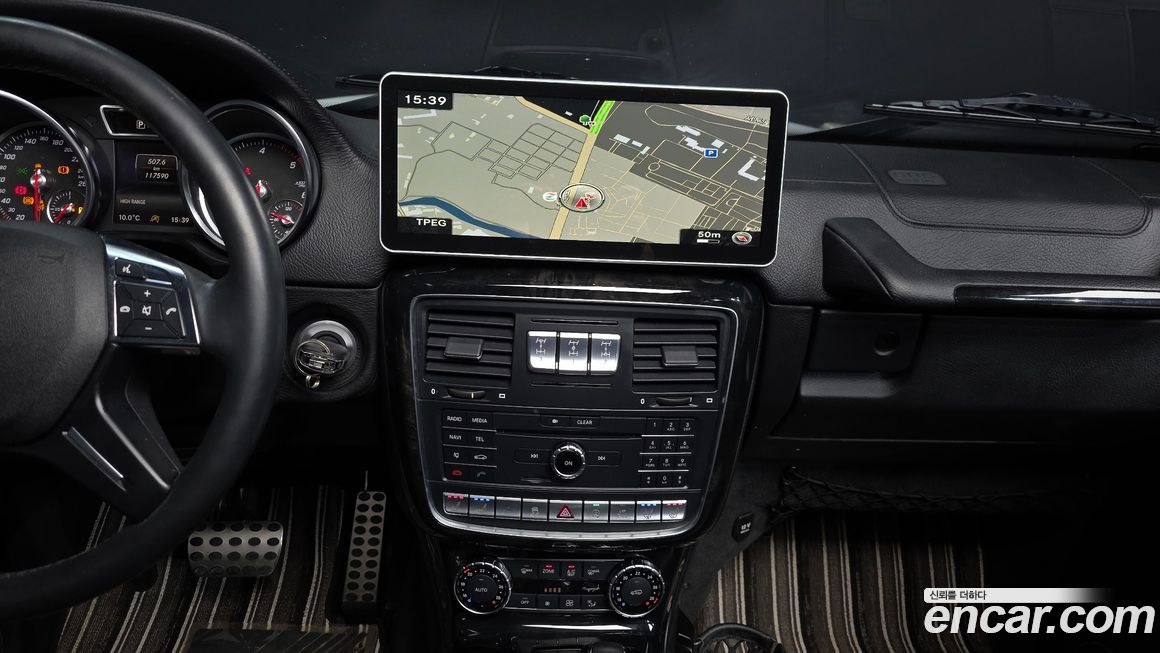 Mercedes-Benz G-Class 2017