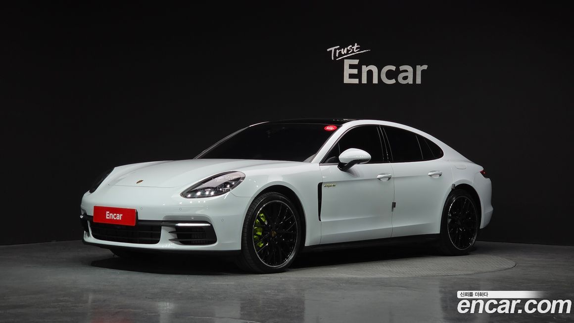 Porsche Panamera 2020