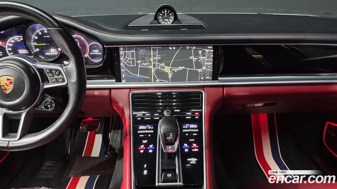 Porsche Panamera 2020