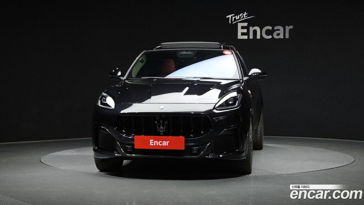 Maserati Grecale 2023