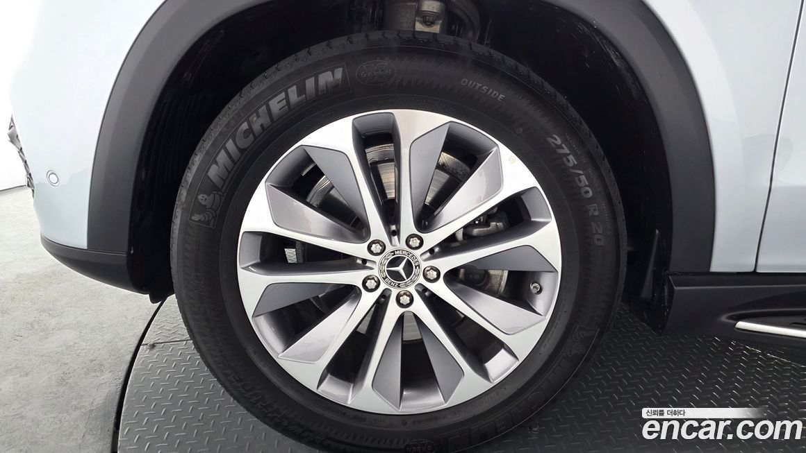 Mercedes-Benz GLE-Class 2023