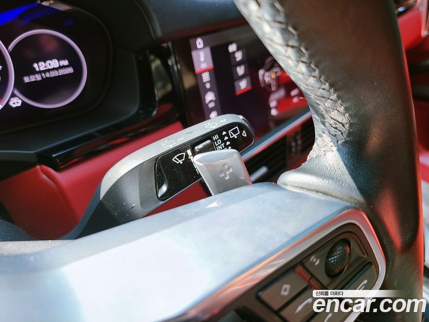 Porsche Cayenne 2021