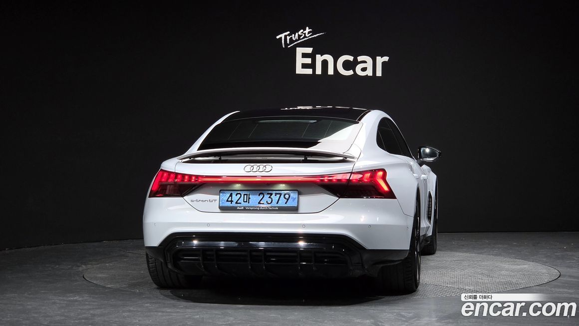 Audi e-tron GT 2022