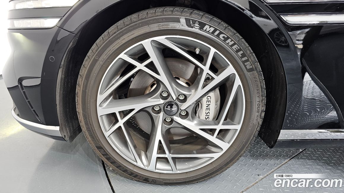 Genesis G90 2023