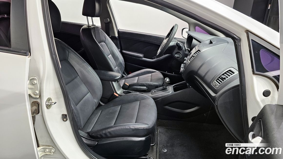 Kia K3 2015
