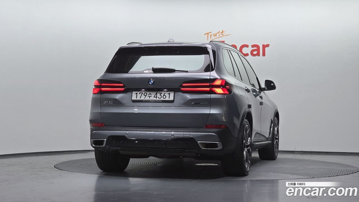 BMW X5 2025
