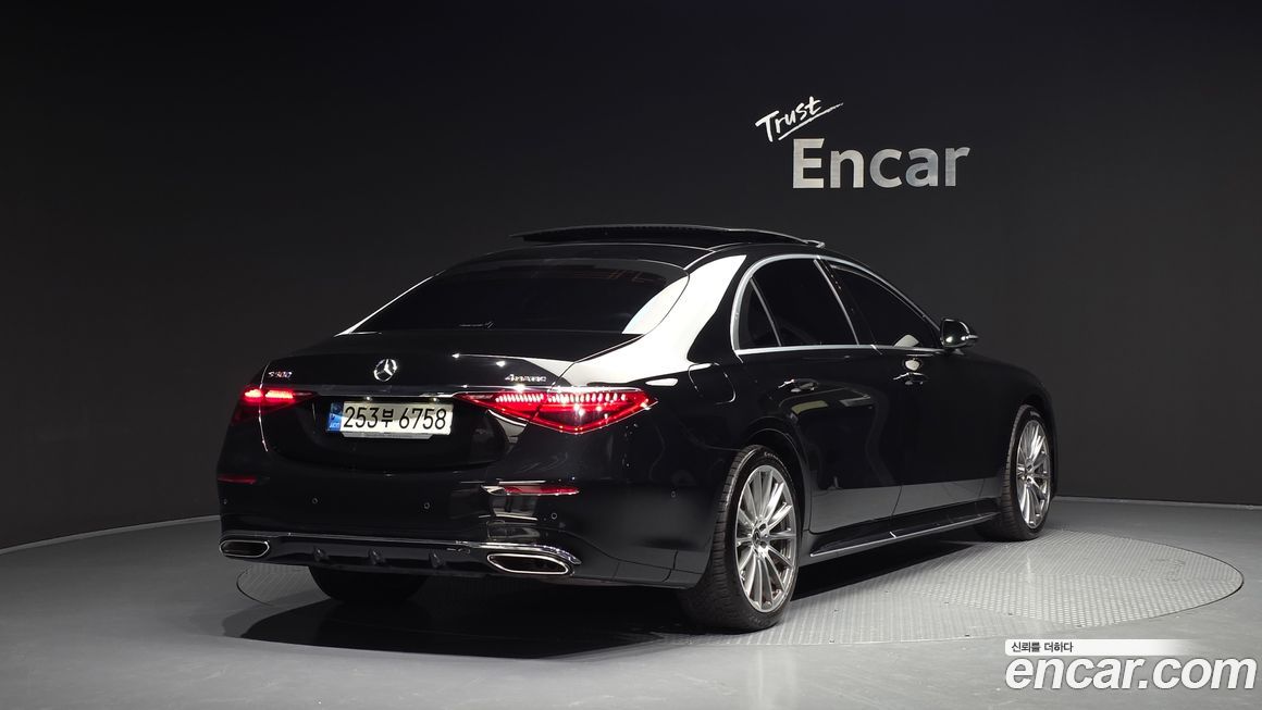 Mercedes-Benz S-Class 2022