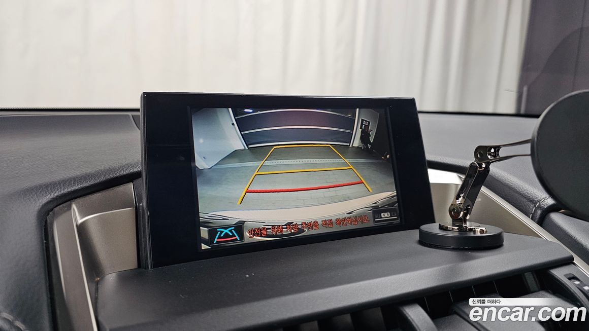 Lexus NX 2015