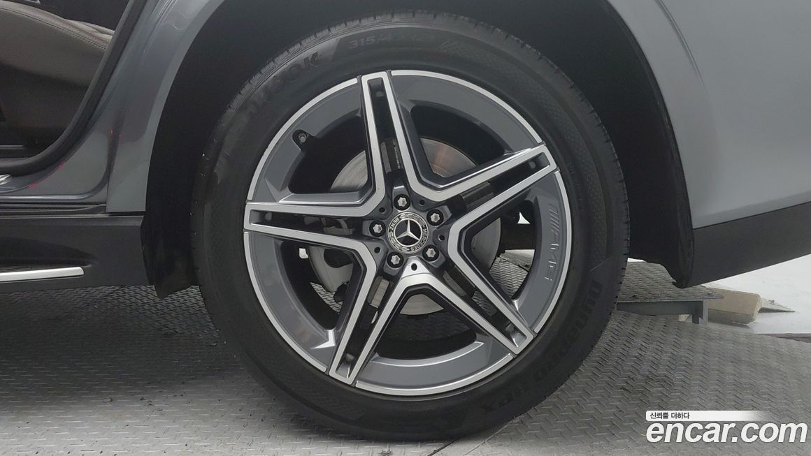 Mercedes-Benz GLS-Class 2022