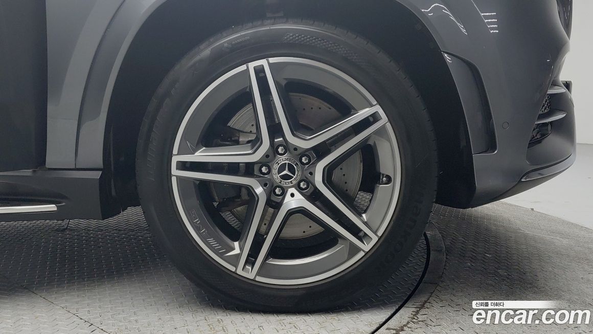 Mercedes-Benz GLS-Class 2022