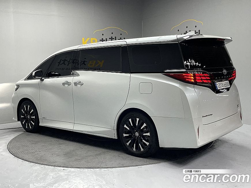 Toyota Alphard 2024