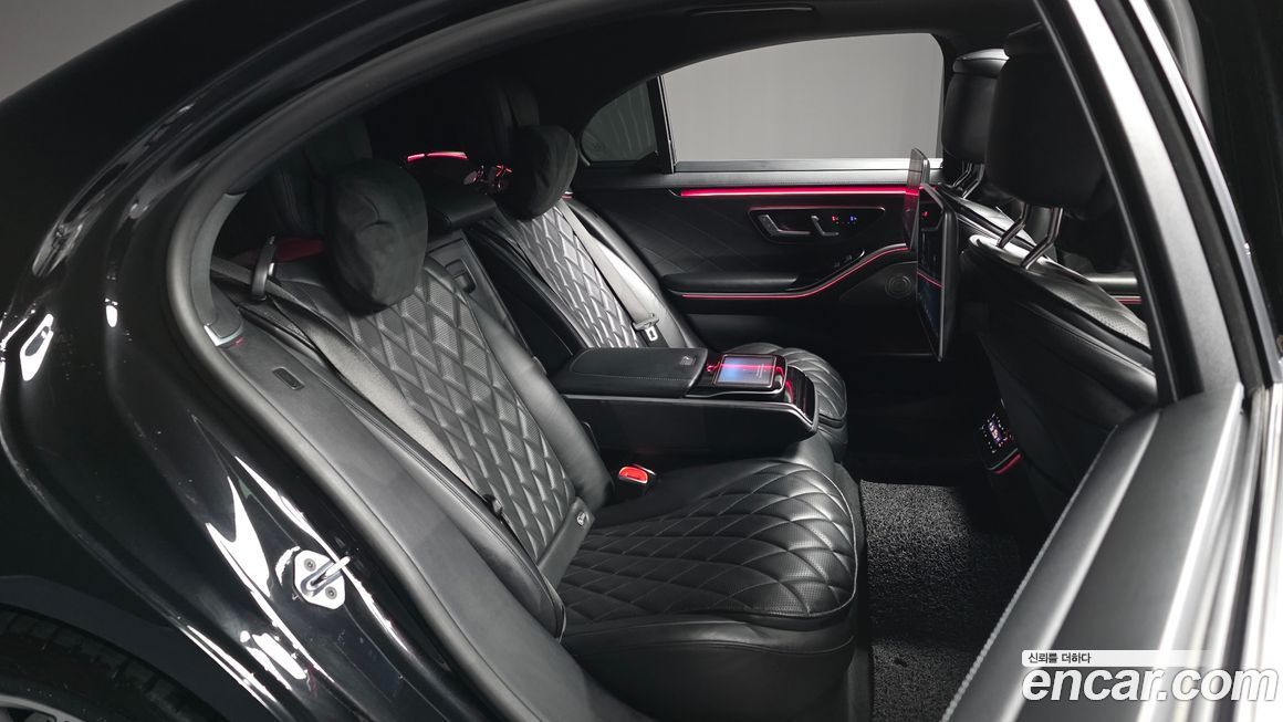 Mercedes-Benz S-Class 2022