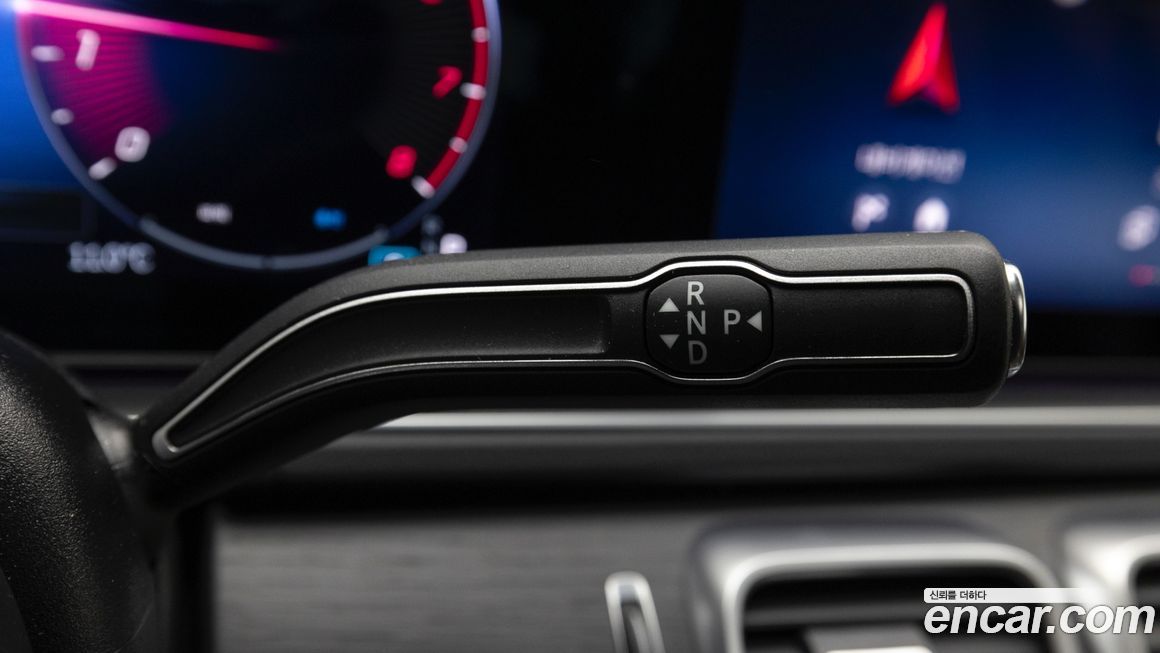 Mercedes-Benz GLE-Class 2025