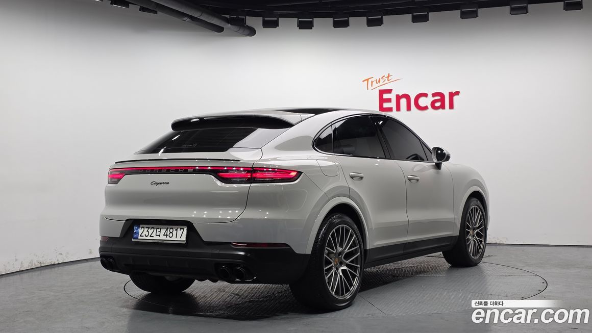 Porsche Cayenne 2023