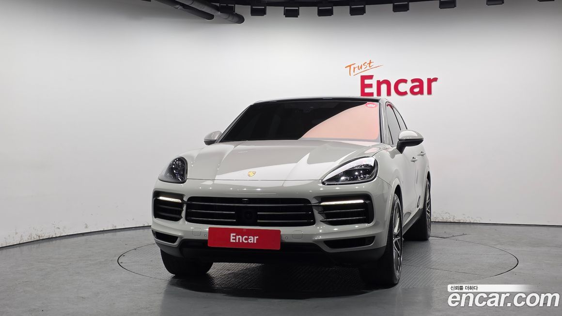 Porsche Cayenne 2023