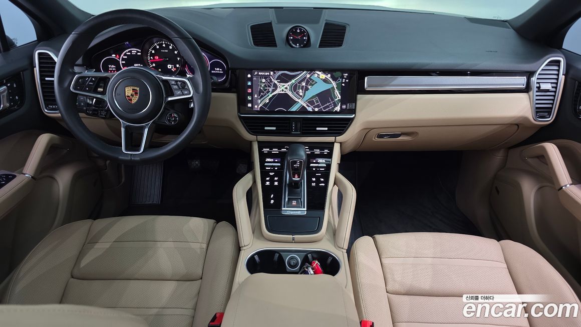 Porsche Cayenne 2023