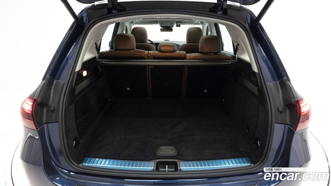 Mercedes-Benz GLE-Class 2025