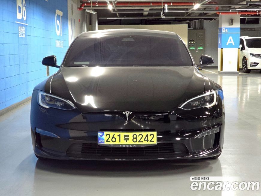 Tesla Model S 2023