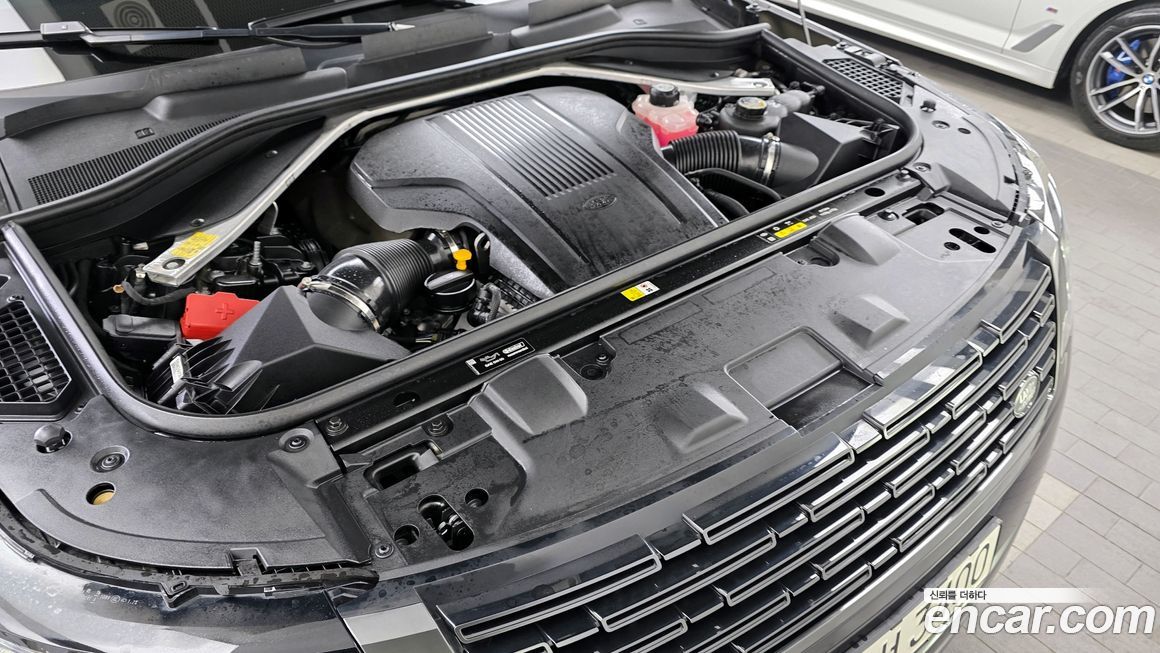 Land Rover Range Rover 2024