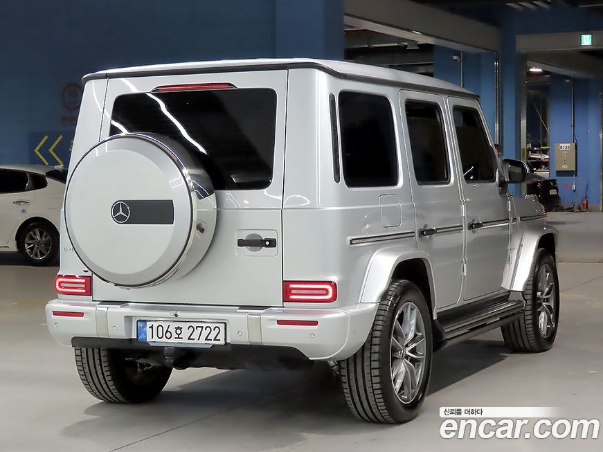 Mercedes-Benz G-Class 2025