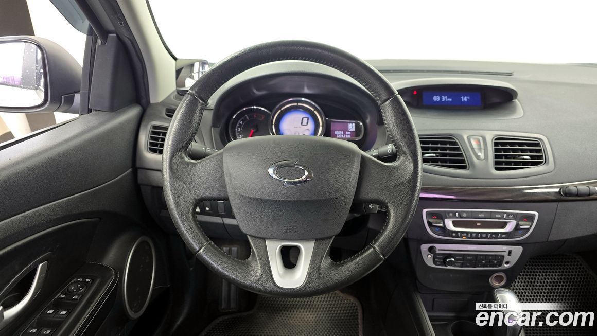 Renault-KoreaSamsung SM3 2013