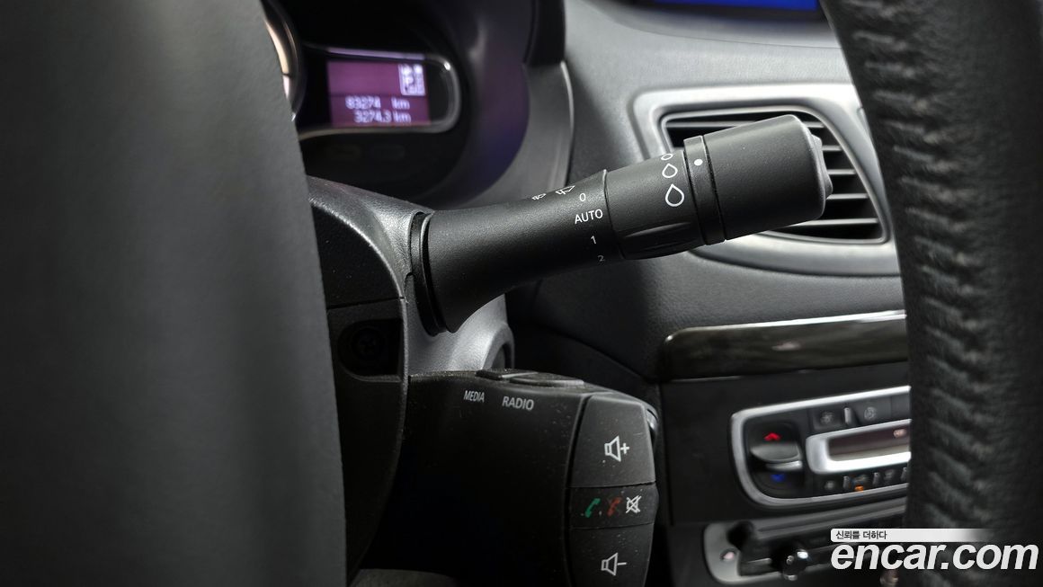 Renault-KoreaSamsung SM3 2013