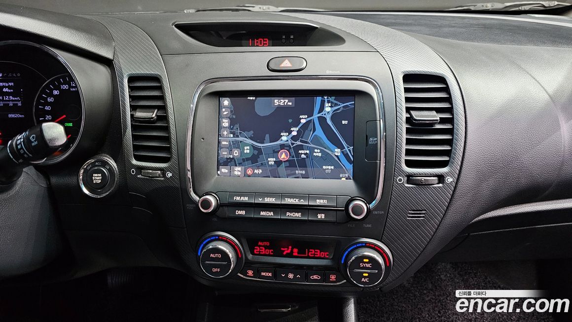 Kia K3 2016