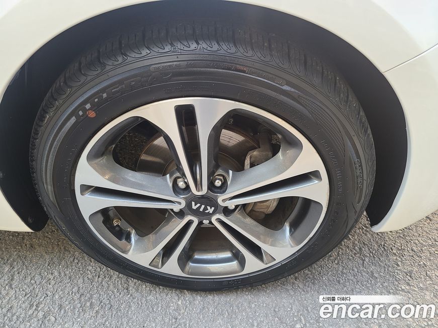 Kia K3 2014
