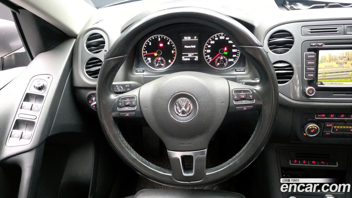 Volkswagen Tiguan 2015