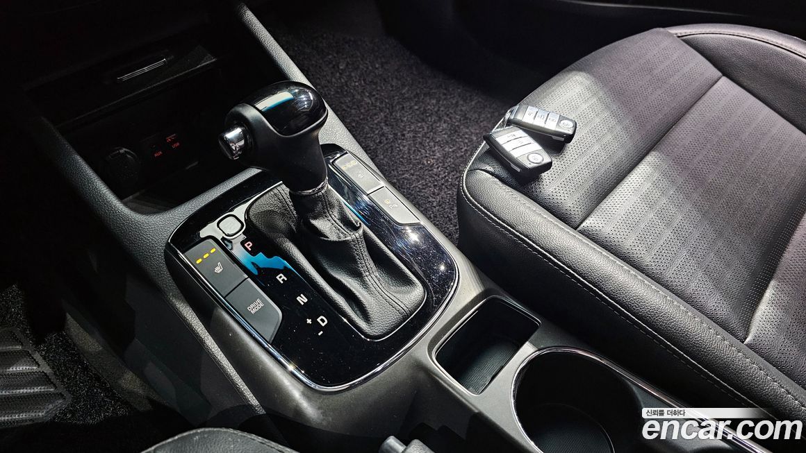 Kia K3 2016