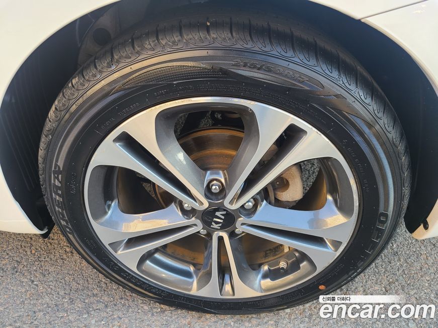 Kia K3 2014