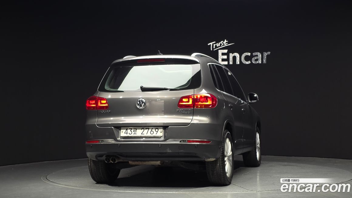 Volkswagen Tiguan 2015