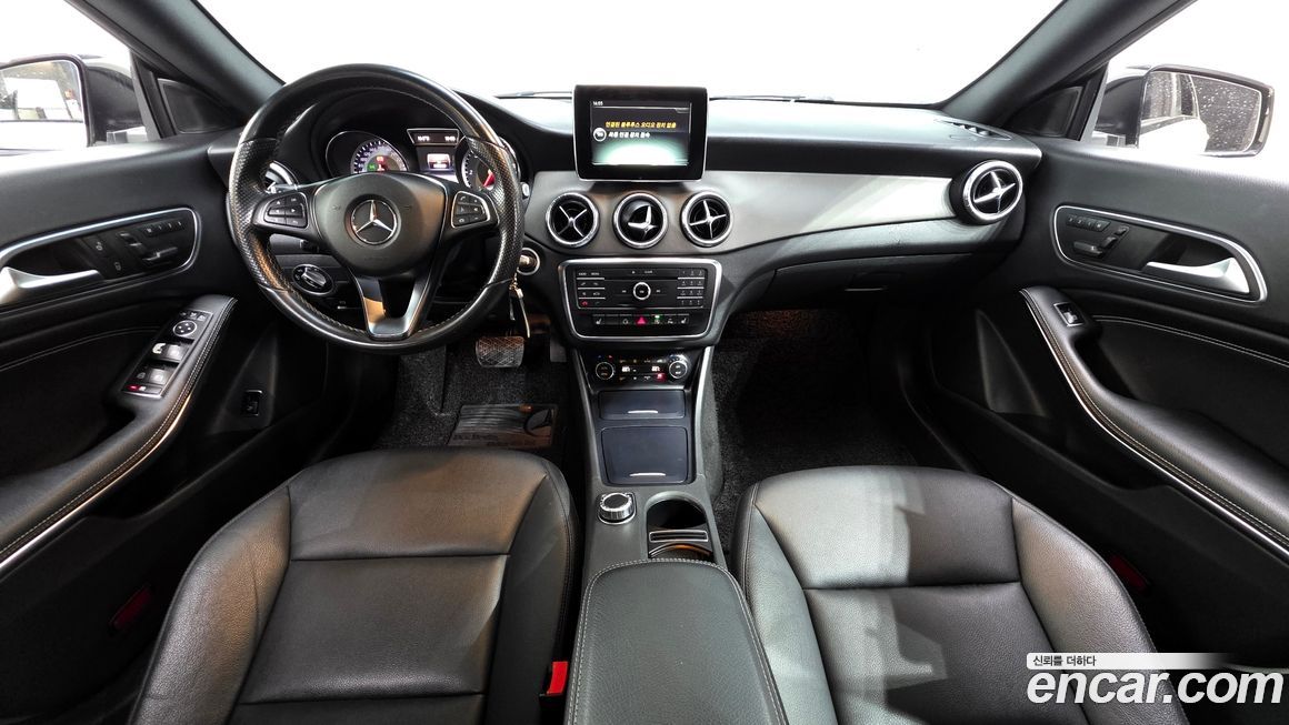 Mercedes-Benz CLA-Class 2015