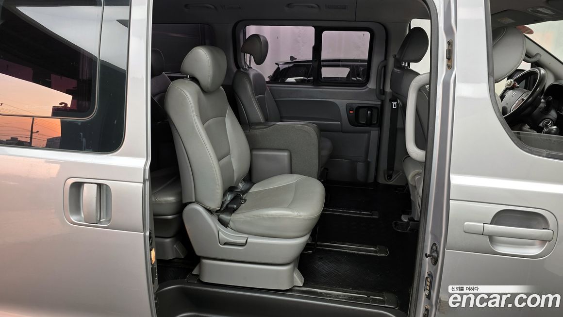 Hyundai Starex 2016