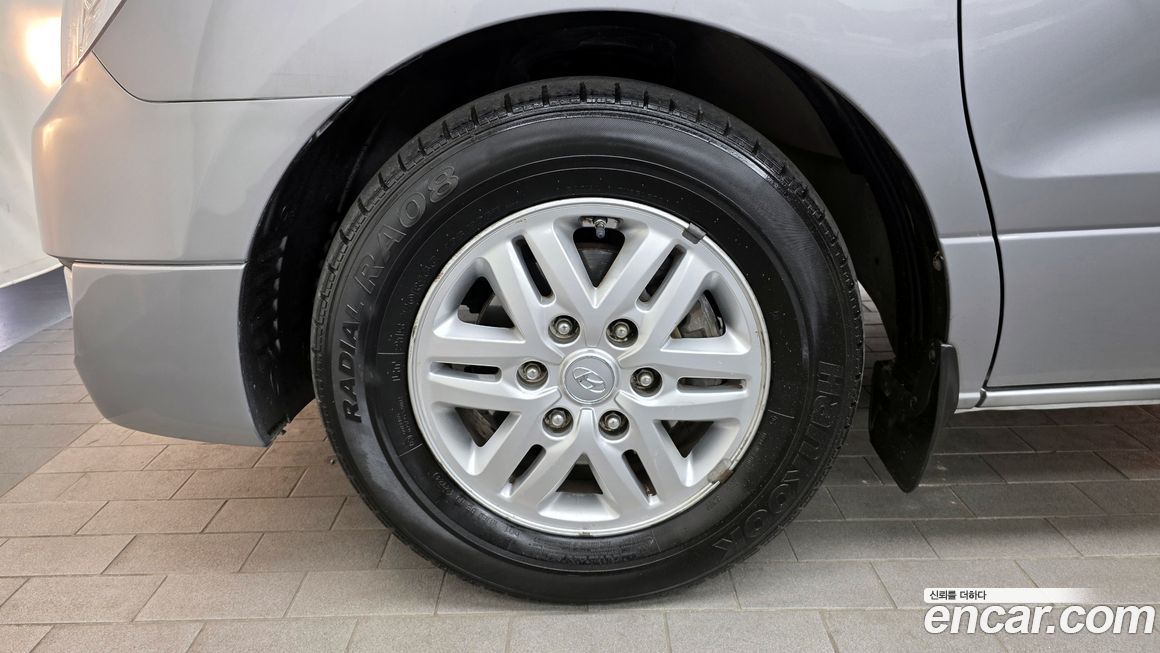 Hyundai Starex 2016