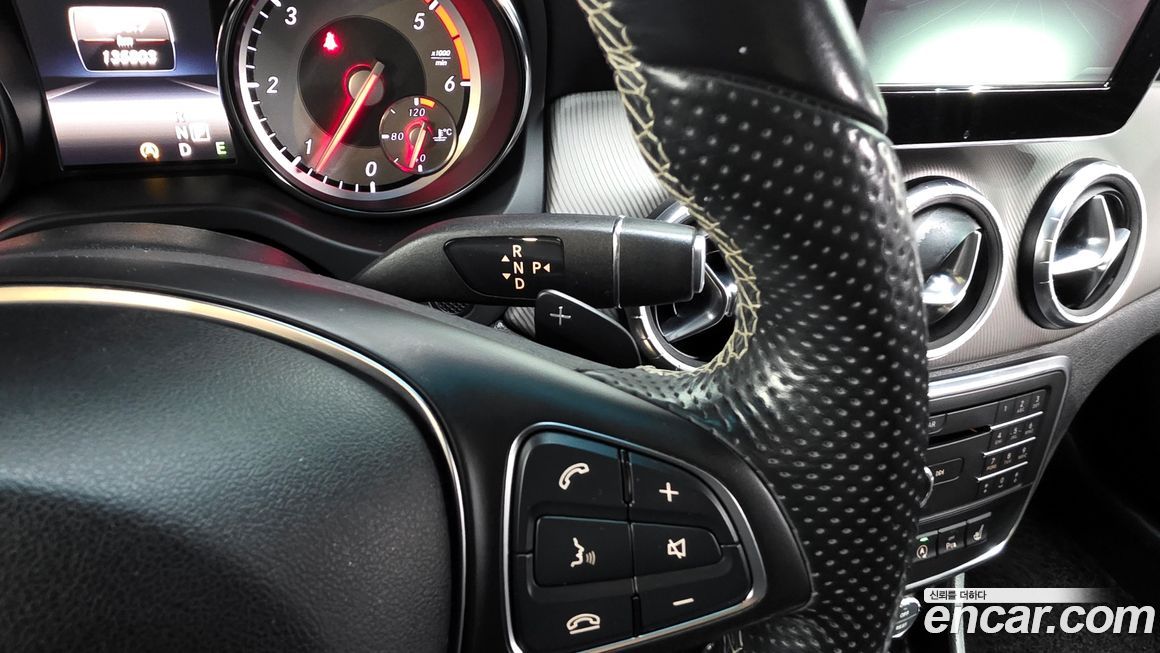 Mercedes-Benz CLA-Class 2015