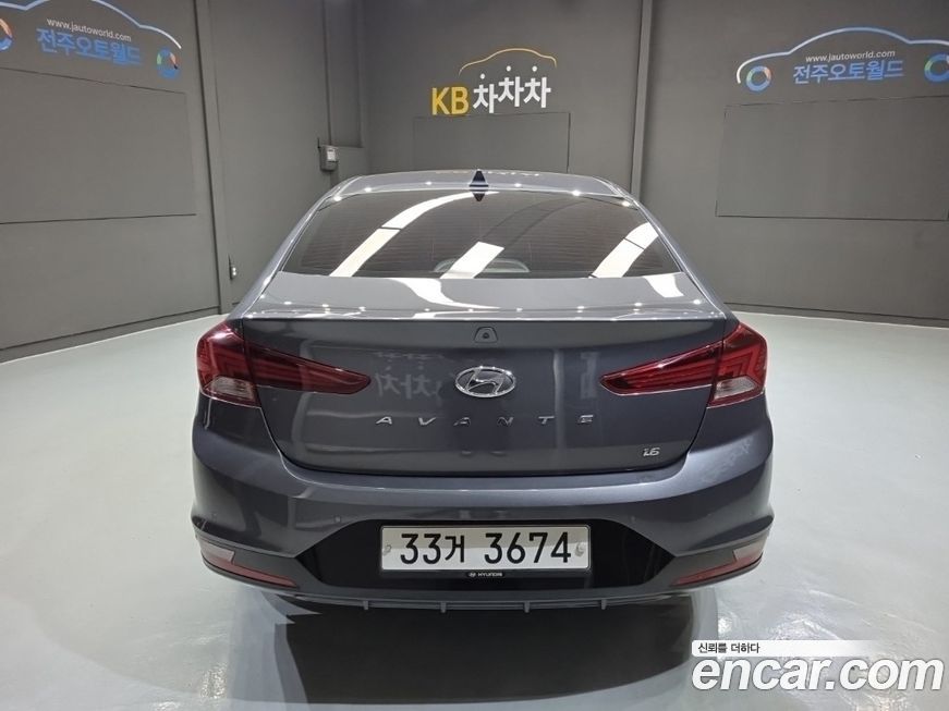 Hyundai AVANTE 2019