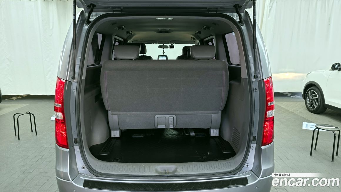 Hyundai Starex 2016
