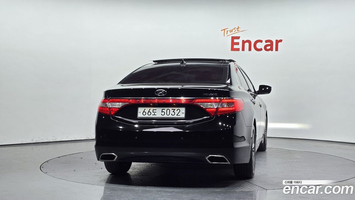 Hyundai Grandeur 2016