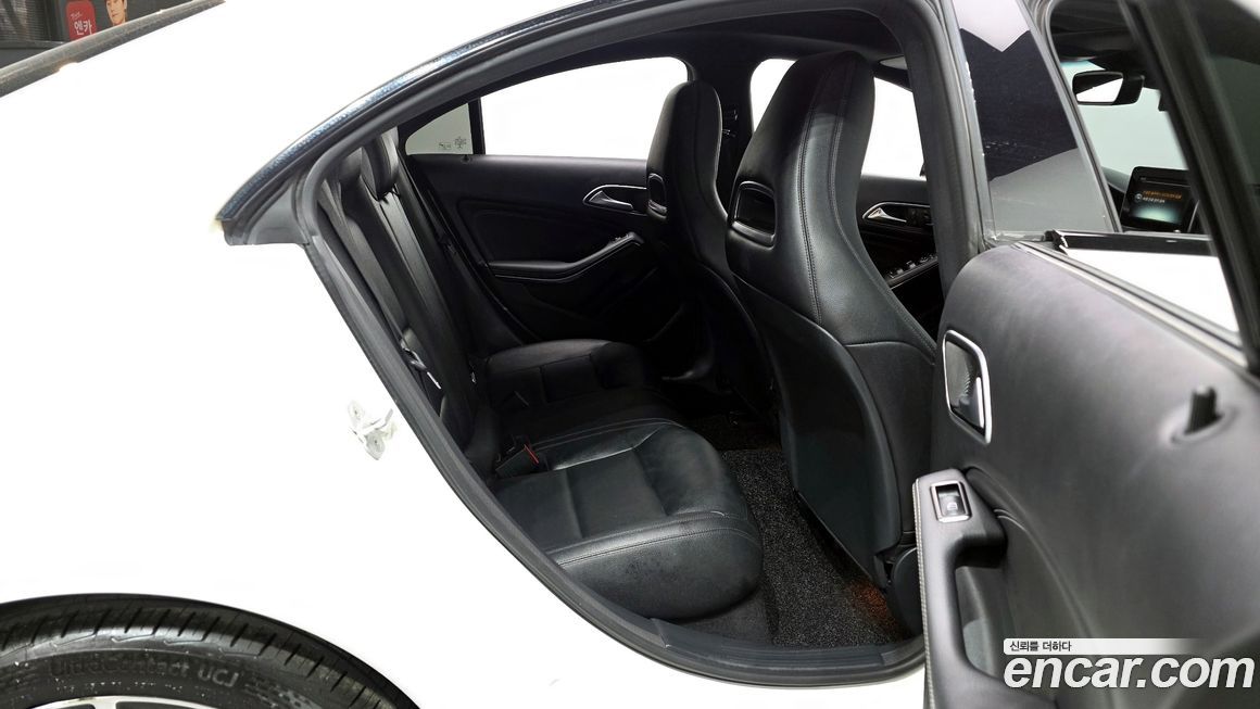 Mercedes-Benz CLA-Class 2015