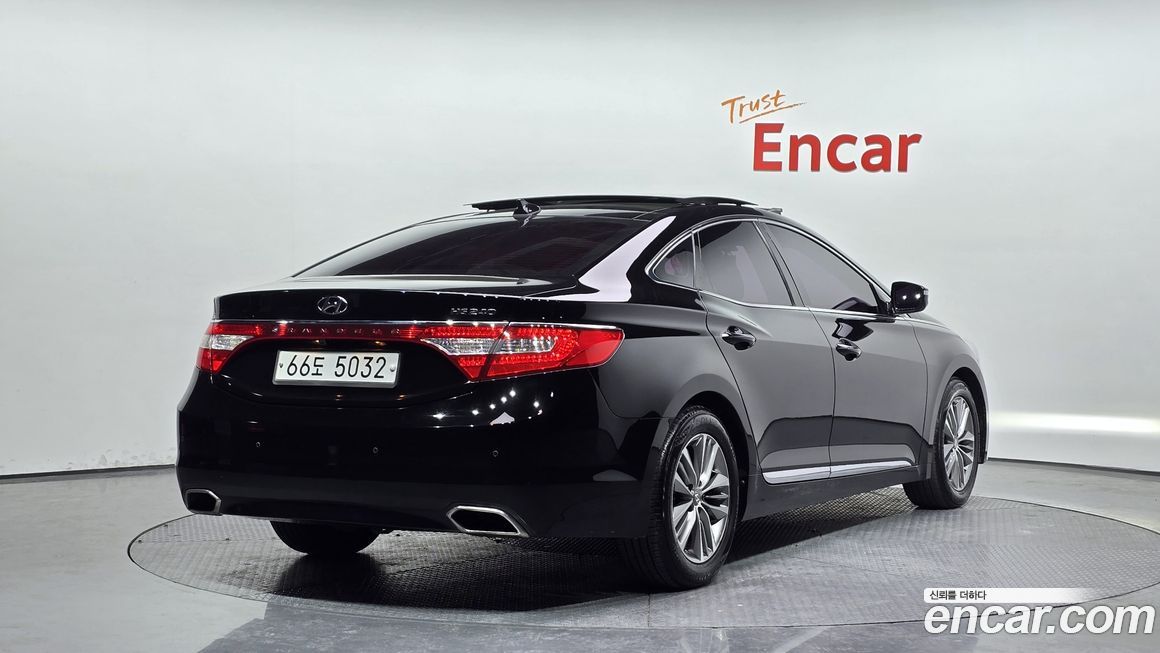 Hyundai Grandeur 2016