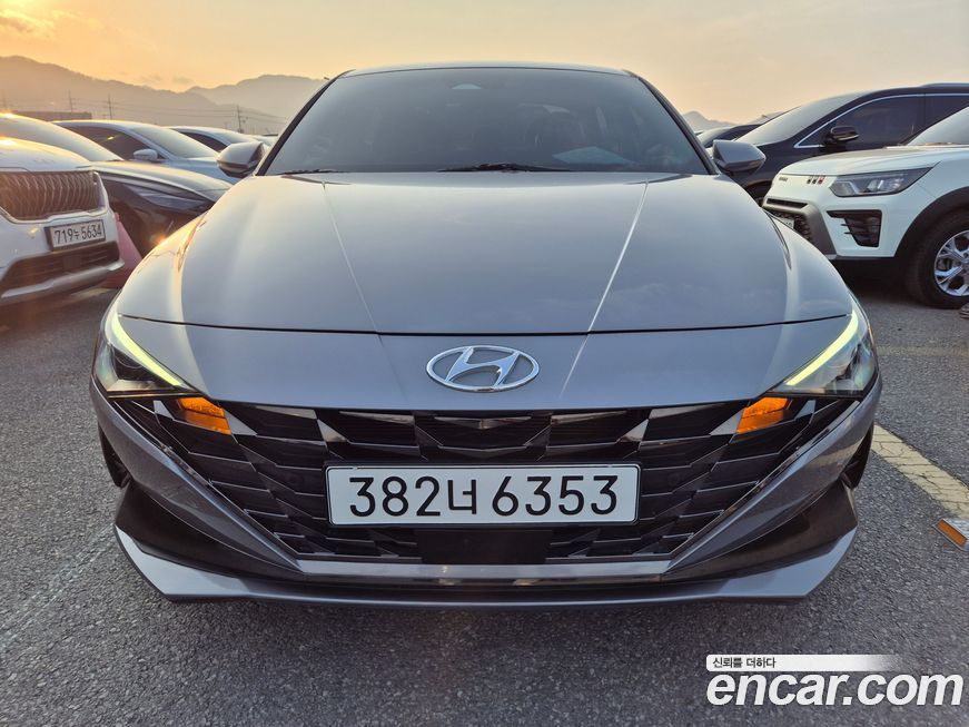 Hyundai AVANTE 2023