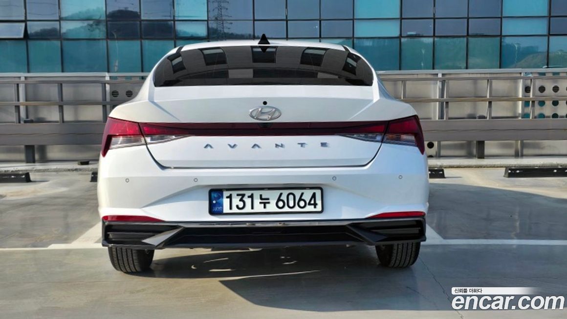 Hyundai AVANTE 2021