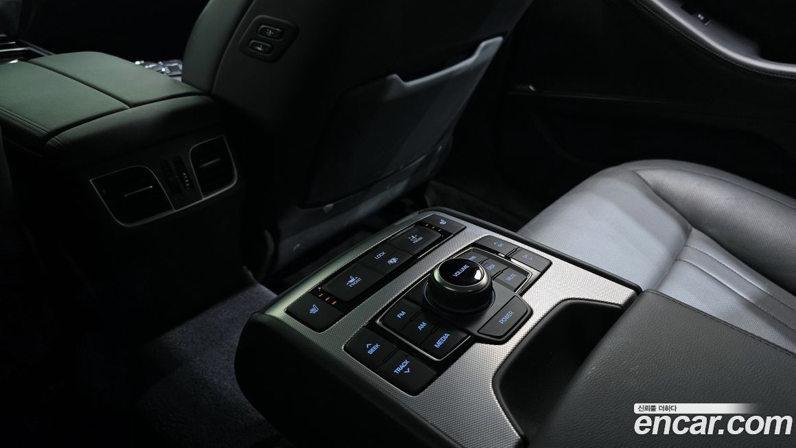 Genesis G80 2018