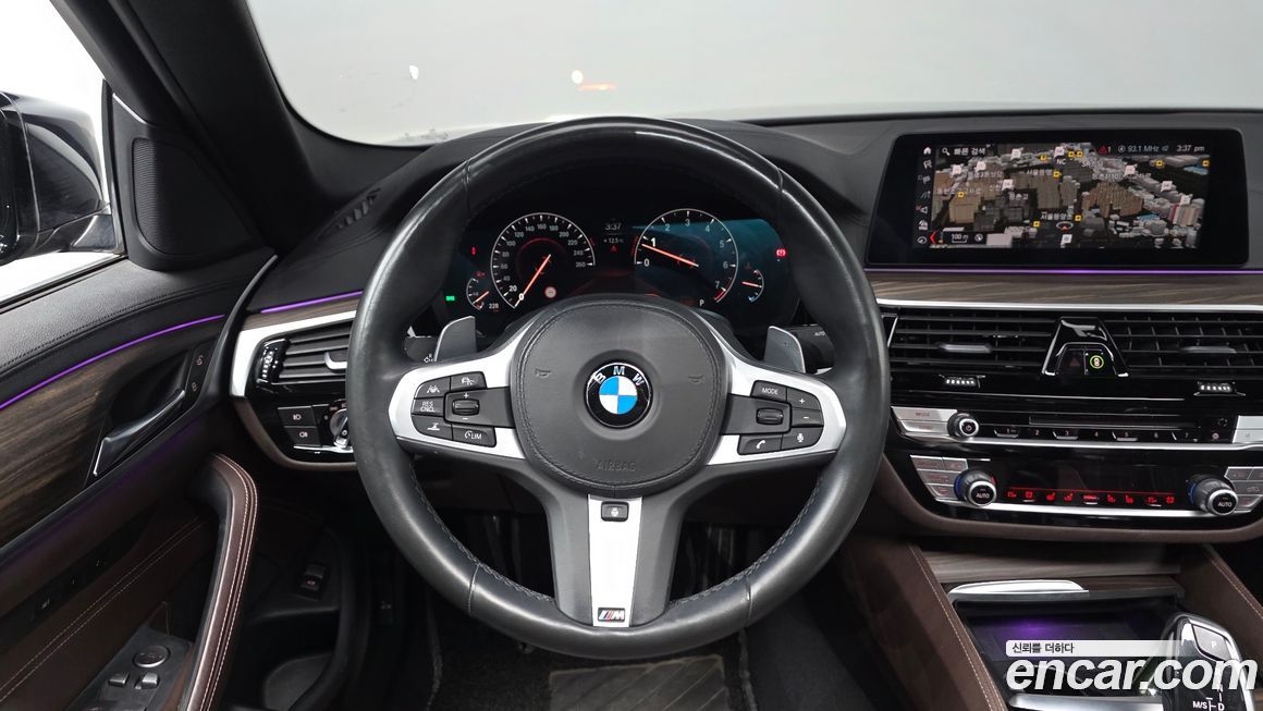 BMW 5-Series 2019