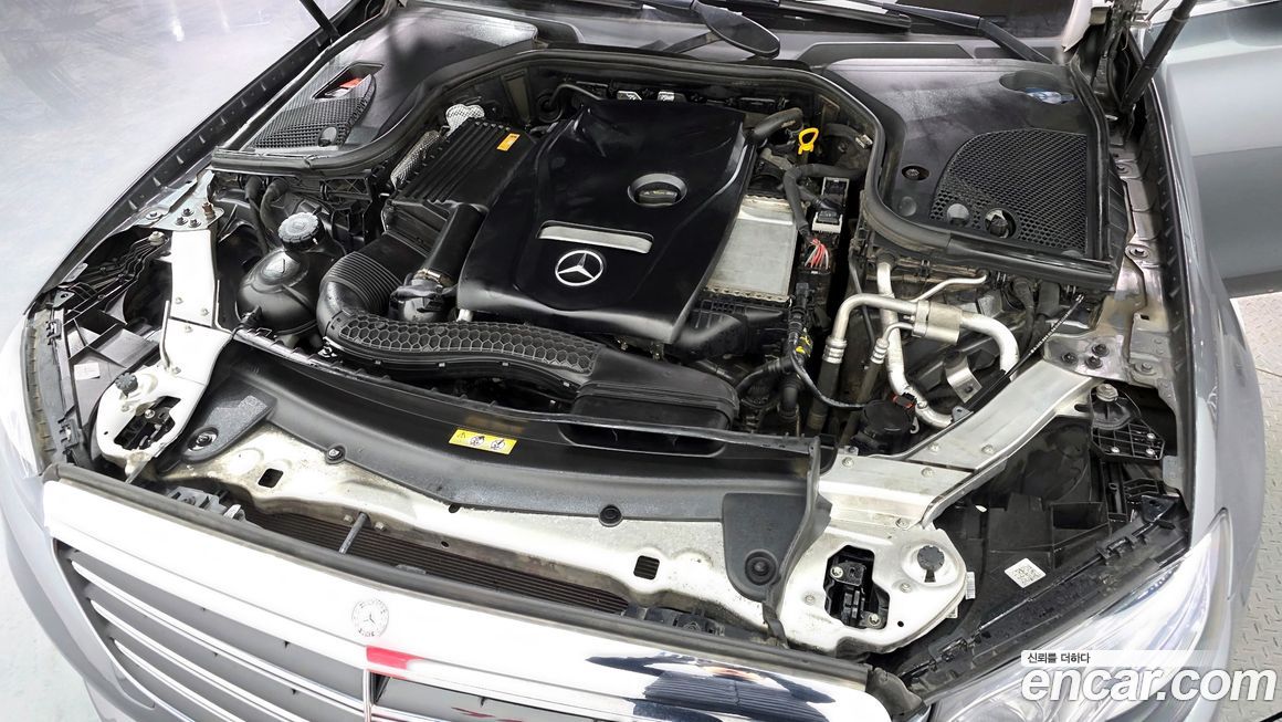 Mercedes-Benz E-Class 2017