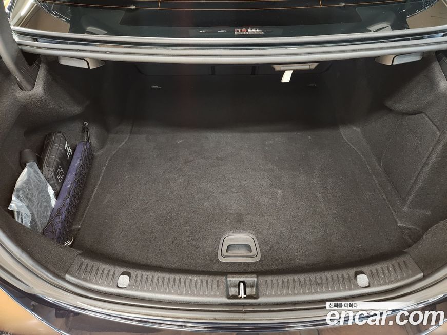 Mercedes-Benz E-Class 2018